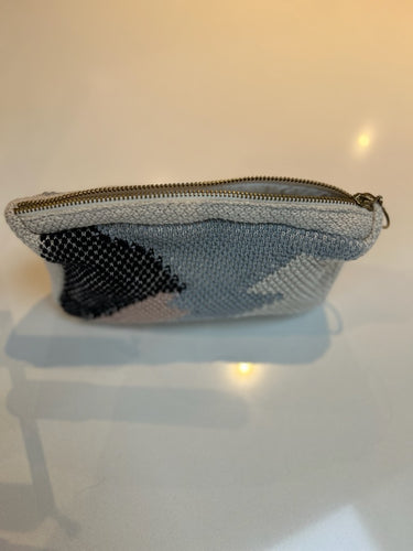 STRIKKET CLUTCH - 22X11X5CM - FLERFARVET