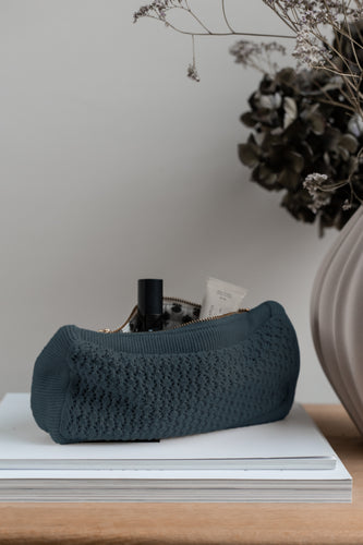 PRODUKTIONSPRØVE - STRIKKET CLUTCH - GREY - 22X11X5CM