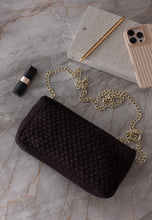 NYHED - STRIKKET CLUTCH - CROSS-BODY-KÆDE - CHOCLATE - 22X11X5CM