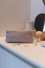 NYHED - STRIKKET CLUTCH - HUSTED VIOLET - 22X11X5CM