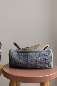 FEW PIECES - KNITTED CLUTCH - TOTE - GRIFFIN GRAY- 22X11X5 CM